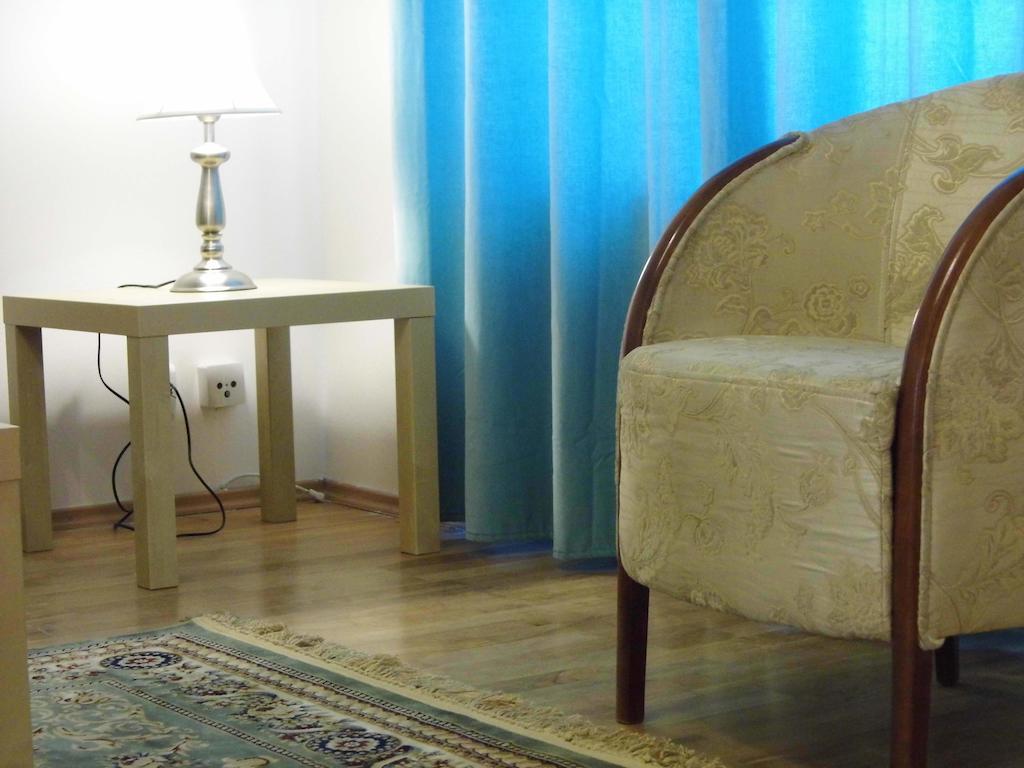 Fukas Apartments Nyitra Szoba fotó